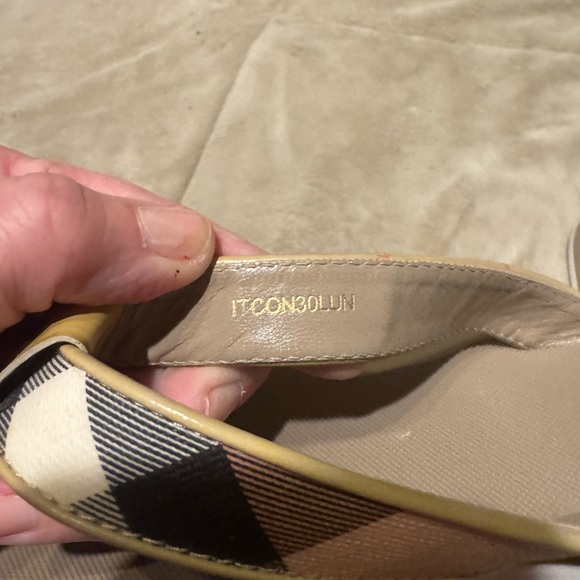 Burberry  Nova check  Pattern Sandals - Picture 4 of 6